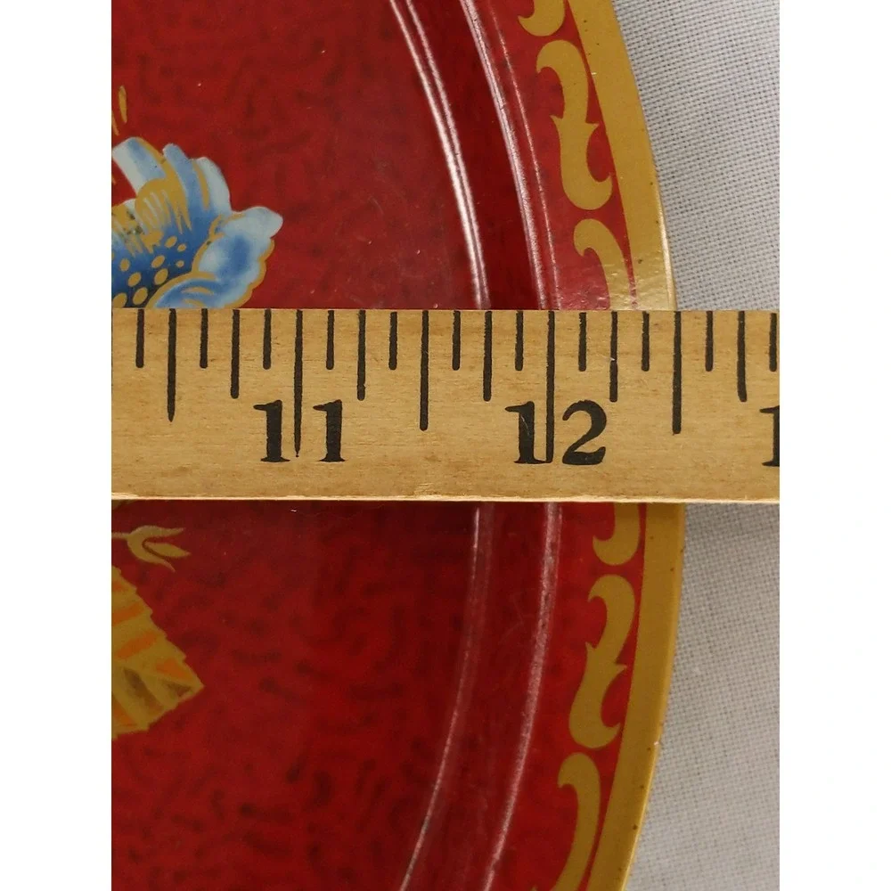 The Metal Tray Manufacturing Company Limited vintage round